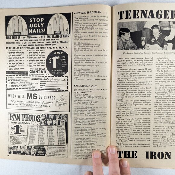 1960s Song Hits magazine Teens behind the Iron Curtain - Picture 4 of 5